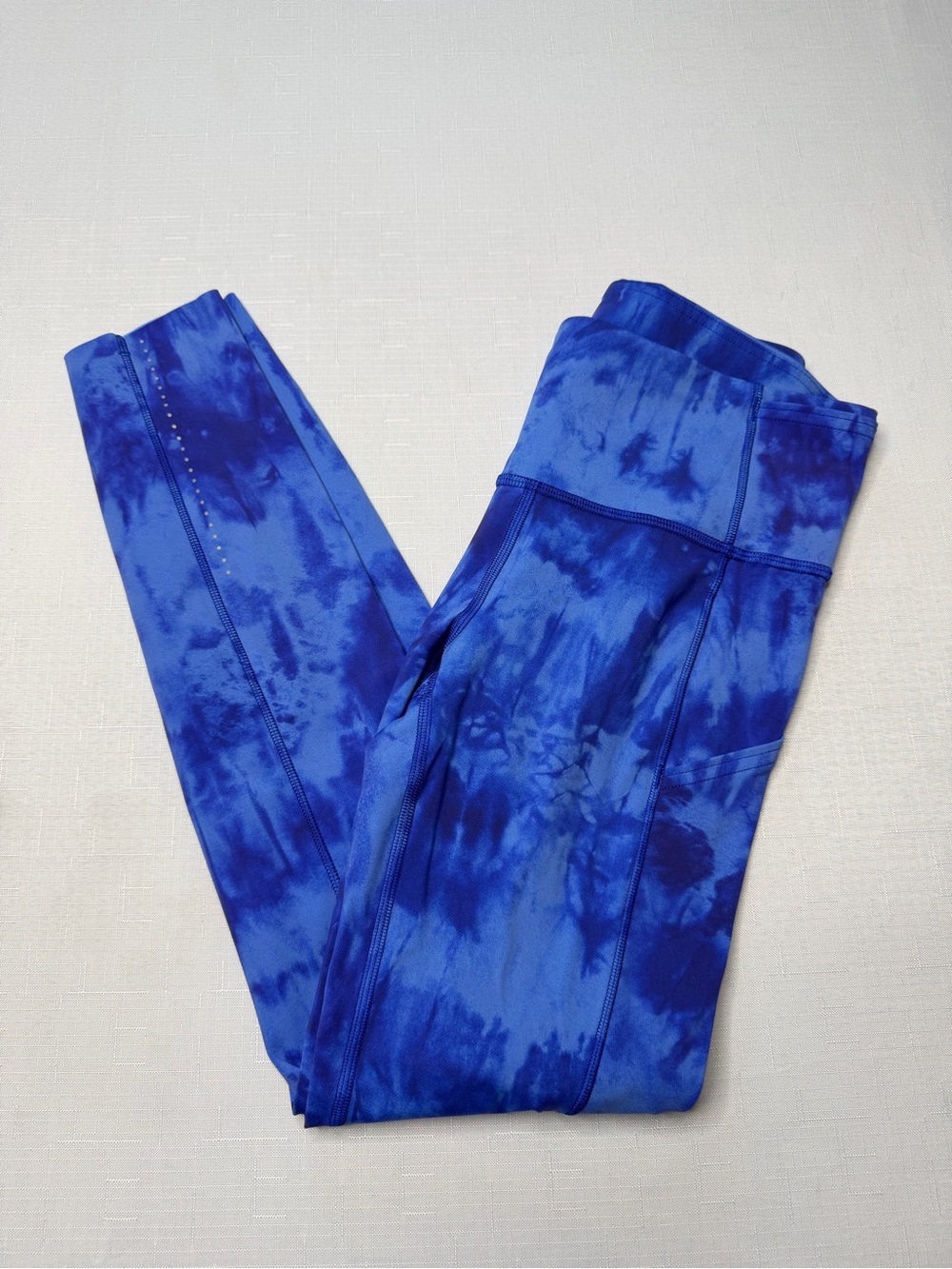 Women’s Lululemon fast and free tight leggings pants size 4